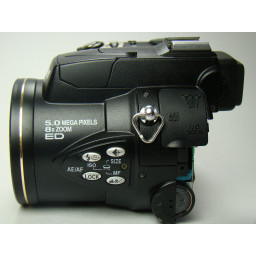 Замена верхней крышки Nikon Coolpix E5700